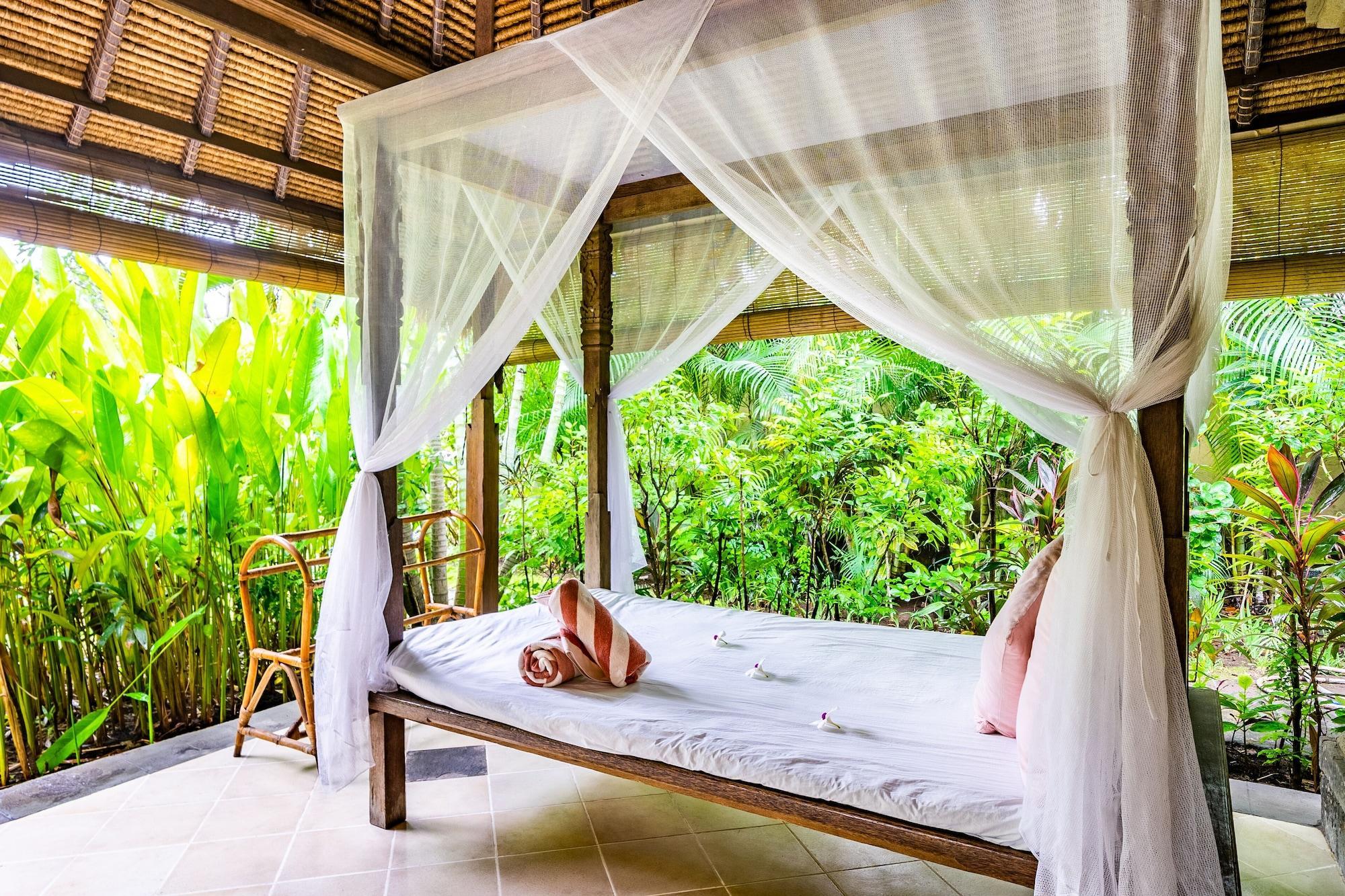 Taman Selini Wahana Beach Resort Pemuteran  Luaran gambar